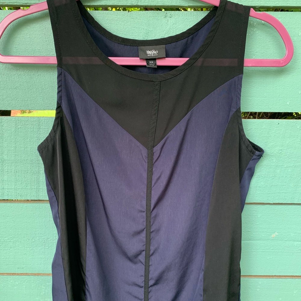 *EUC* Mossimo Navy/Black Sleeveless Top